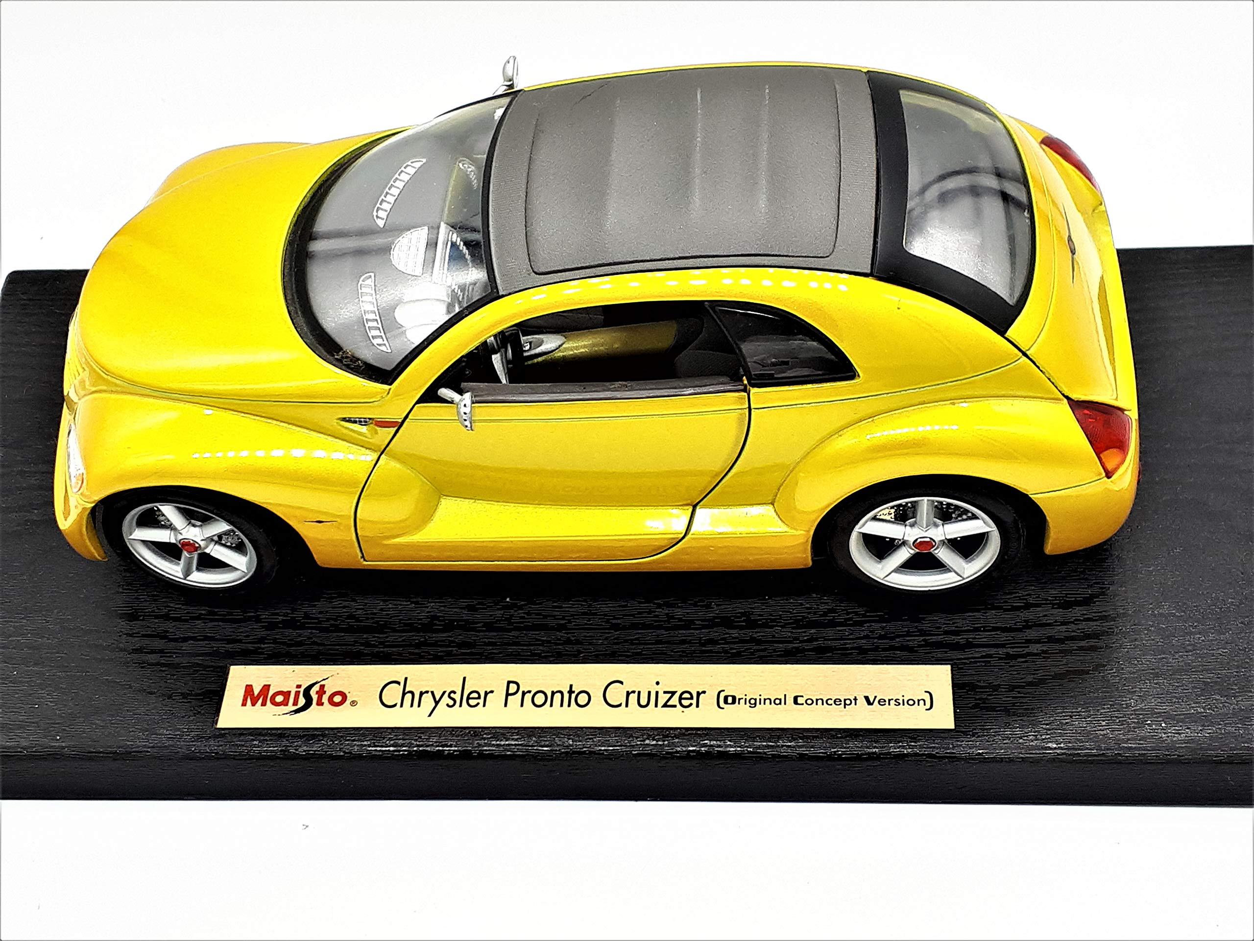 Amazon.com: store51.com Chrysler Pronto Cruiser - Special Edition